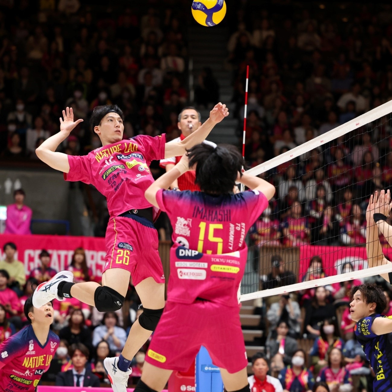 MLB 伦敦赛圆满落幕，洋基与红袜在欧洲上演疯狂打击战